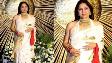 ৬৬ বছর বয়সে প্রকাশ্যে বেবি বাম্প: মুখ খুললেন অভিনেত্রী 