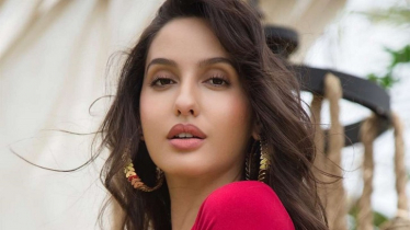 সুকেশের বক্তব্যের পর নিজেকে দমিয়ে রাখতে পারেননি নোরা!