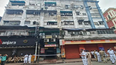 কলকাতার অগ্নিকাণ্ডে মৃতদের দেহ বাংলাদেশে ফিরবে কবে- প্রশ্ন স্বজনদের