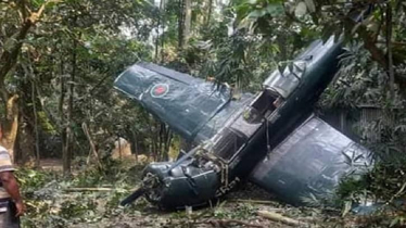 বগুড়ায় প্রশিক্ষণ বিমান বিধ্বস্ত