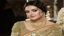 এখন তিনি ৬ মাস আওয়ামী লীগ ৬ মাস বিএনপি, কাকে নিয়ে লিখলেন পরীমণি