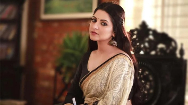 ‘আমার স্বাভাবিক জীবনটা দুর্বিষহ করে দিয়েছেন’