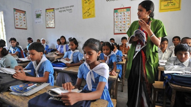 তিন দফা দাবিতে টানা কর্মবিরতিতে যাচ্ছেন প্রাথমিকের শিক্ষকরা