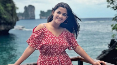 হঠাৎ যে কারণে ভক্তদের সাবধান করলেন সাদিয়া আয়মান