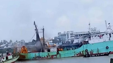 ফিশিং ভেসেলে বিস্ফোরণ, ঢাকায় নেওয়ার পথে দুই নাবিকের মৃত্যু