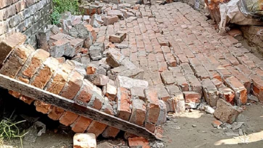 ভূমিকম্পে দেয়াল ধসে নবজাতকের মৃত্যু