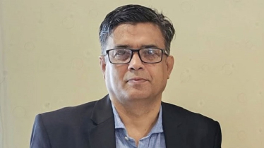সরকার সংবাদপত্রের স্বাধীনতা ও নিরাপত্তায় প্রতিশ্রুতিবদ্ধ : শফিকুল আলম