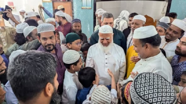 প্রথম জুমা আদায় করলেন ডা. শফিকুর রহমান