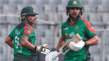 দুর্দান্ত ওপেনিং জুটির পরও তিনশ’ হলো না বাংলাদেশের