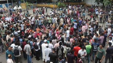 রাজধানীর পাঁচ পয়েন্টে অবরোধ, যানজটে নাকাল নগরবাসী