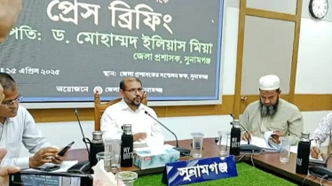 ধান কাটা শেষ করতে সরকারি কর্মকর্তাদের ছুটি বাতিল