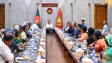 সমাজের সবাই এগিয়ে এলে অনেক বড় সমস্যার সমাধান করা সম্ভব: প্রধানমন্ত্রী
