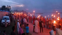 তিস্তা পাড়ে হাজারো মানুষের আলোর মিছিল