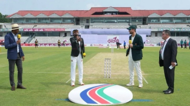 জিম্বাবুয়ের বিপক্ষে টস জিতে ব্যাটিংয়ে বাংলাদেশ, একাদশে বড় চমক