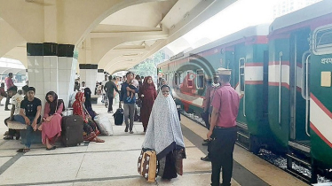 ট্রেনে ঈদযাত্রা: আগামী ৩ জুনের টিকিট মিলবে শনিবার