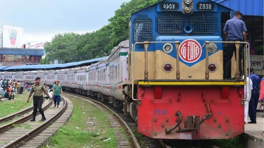 ছাত্র-জনতার জন্য ৮ জোড়া ট্রেন ভাড়া করল সরকার