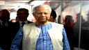 বিমান দুর্ঘটনায় আহতদের খোঁজ নিতে বার্ন ইনস্টিটিউটে গেলেন প্রধান উপদেষ্টা