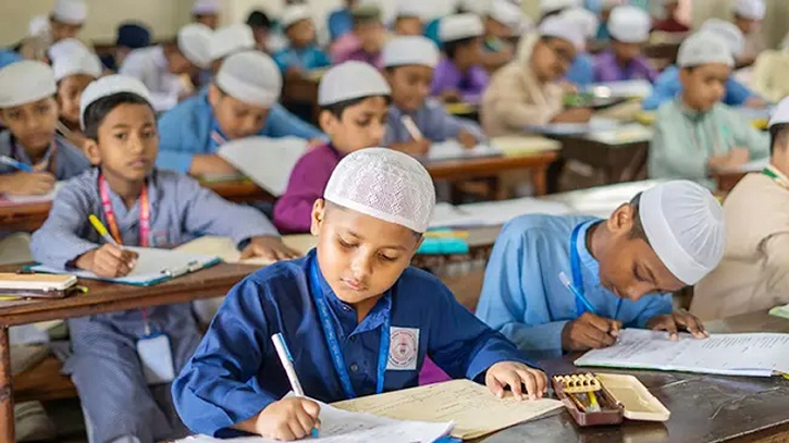 মাদ্রাসা শিক্ষার্থীদের ছুটি নিয়ে বড় সুখবর