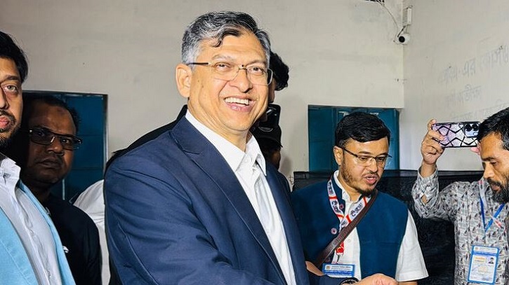 জয়ের পথে সালাহউদ্দিন আহমদ