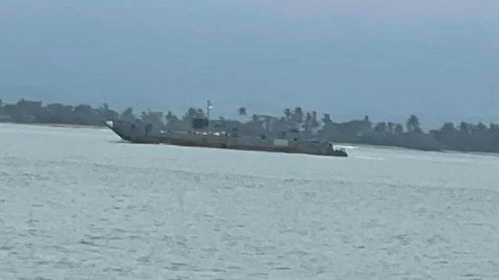 সাগরে মিয়ানমারের ৩ যুদ্ধজাহাজ, সেন্টমার্টিনে আতঙ্ক সাগরে মিয়ানমারের ৩ যুদ্ধজাহাজ, সেন্টমার্টিনে আতঙ্ক