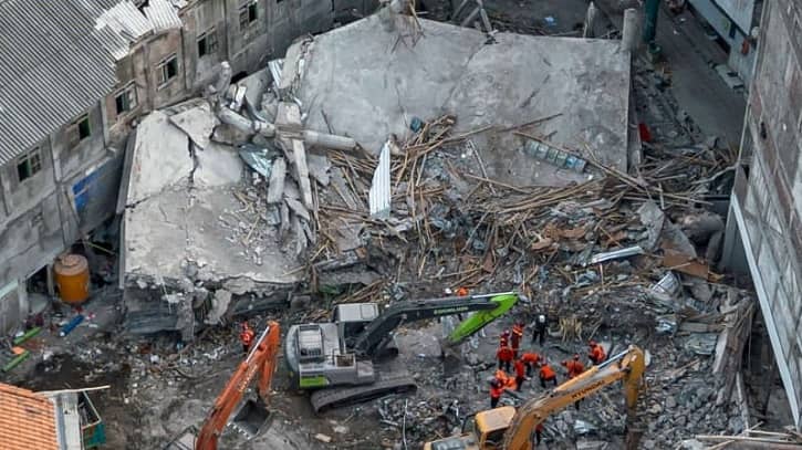 ইসলামিক বোর্ডিং স্কুল ধসে মৃত্যুর সংখ্যা বেড়ে ৪৯ জনে