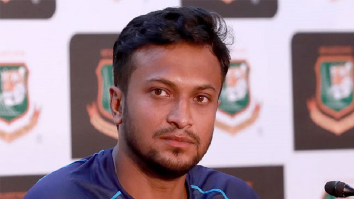 বৈষম্যবিরোধী আন্দোলনে থাকতে না পারায় সাকিবের দুঃখ প্রকাশ, দীর্ঘ স্ট্যাটাস বৈষম্যবিরোধী আন্দোলনে থাকতে না পারায় সাকিবের দুঃখ প্রকাশ, দীর্ঘ স্ট্যাটাস
