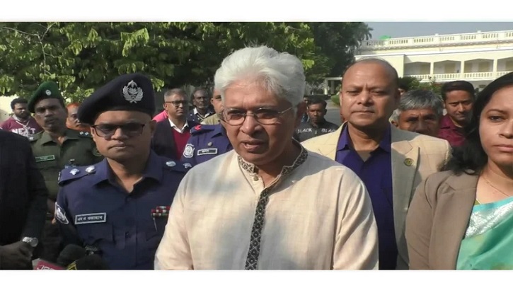 টিসিবির মাধ্যমে দেশীয় চিনি বিক্রি শুরু হয়েছে : শিল্প উপদেষ্টা টিসিবির মাধ্যমে দেশীয় চিনি বিক্রি শুরু হয়েছে : শিল্প উপদেষ্টা