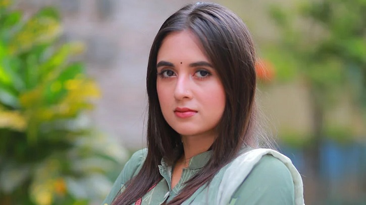 ব্রেন টিউমারের অস্ত্রোপচার, বাড়ি ফিরলেন তানিয়া বৃষ্টি