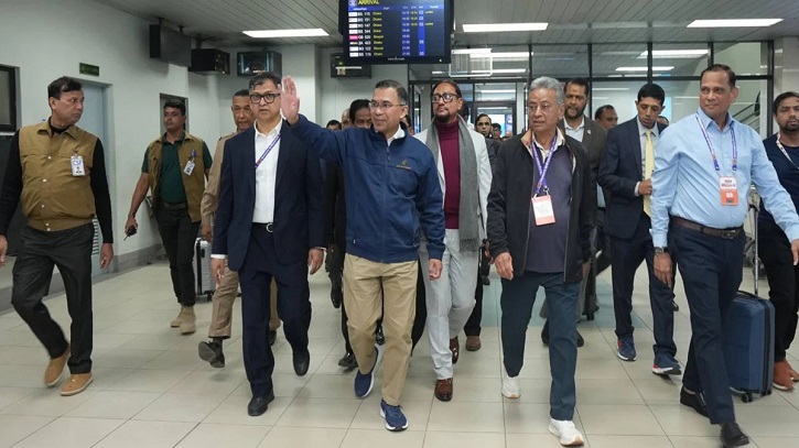 চট্টগ্রামে পা রাখলেন তারেক রহমান, রোববার চার জেলায় জনসভা