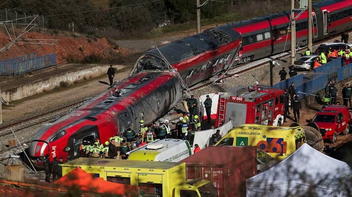 স্পেনে ট্রেন দুর্ঘটনায় নিহত ৪০, তিন দিনের শোক ঘোষণা