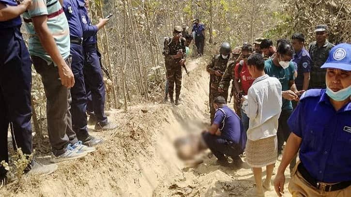 সন্ত্রাসীদের ব্রাশফায়ারে ঘটনাস্থলে নিহত ইউপিডিএফ সদস্য সন্ত্রাসীদের ব্রাশফায়ারে ঘটনাস্থলে নিহত ইউপিডিএফ সদস্য