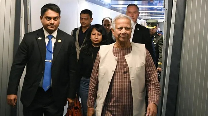 যুক্তরাষ্ট্র সফর শেষে দেশের পথে প্রধান উপদেষ্টা