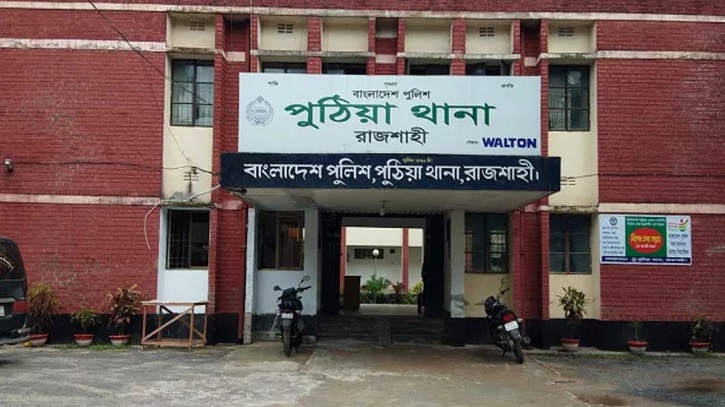 ট্রাক নিয়ন্ত্রণ হারিয়ে উল্টে পড়লো বাজারে, নিহত ৪