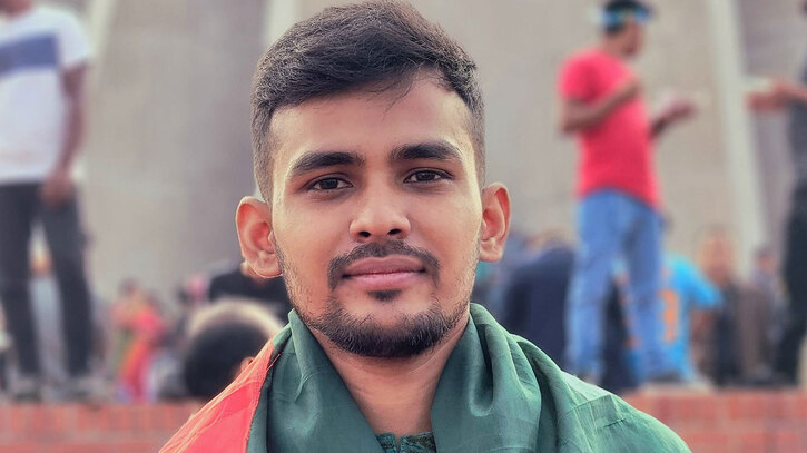 প্রধান বিচারপতিসহ আপিল বিভাগের বিচারপতিদের পদত্যাগ করতে হবে প্রধান বিচারপতিসহ আপিল বিভাগের বিচারপতিদের পদত্যাগ করতে হবে