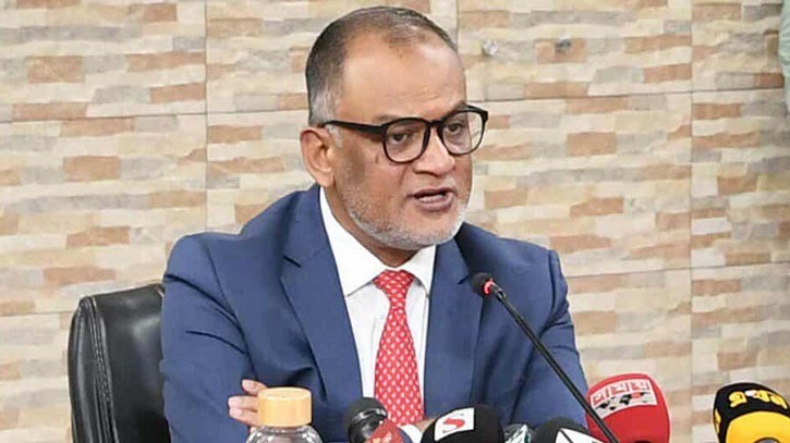 দেশে পেঁয়াজের কোনো সংকট নেই, যথেষ্ট মজুদ রয়েছে : বাণিজ্য উপদেষ্টা