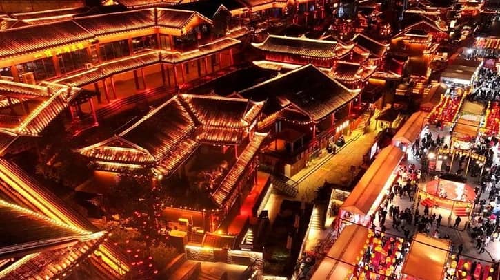 ঘোড়ার বছরের শুরুতেই চীনের ভোক্তাবাজারে শক্তিশালী গতি