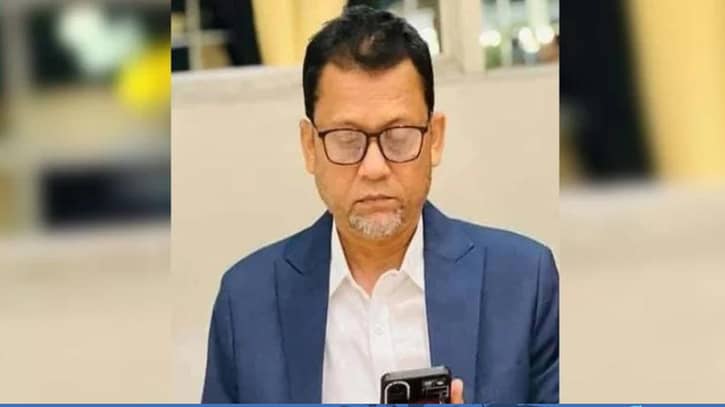ছেলেকে বাঁচাতে গিয়ে হামলার শিকার চিকিৎসকের মৃত্যু