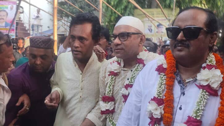 ডিপজলের শিল্পী সমিতির সম্পাদক পদে দায়িত্ব পালনে নিষেধাজ্ঞা ডিপজলের শিল্পী সমিতির সম্পাদক পদে দায়িত্ব পালনে নিষেধাজ্ঞা