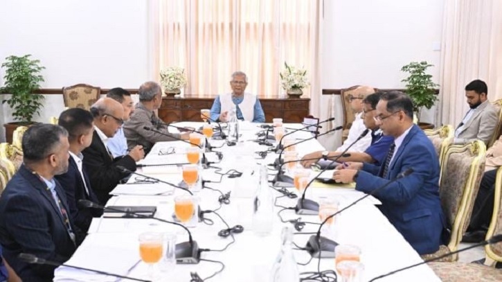 নির্বাচনে স্বচ্ছতা নিশ্চিতে দ্রুত বডি-ওর্ন ক্যামেরা ক্রয়ের নির্দেশ প্রধান উপদেষ্টার নির্বাচনে স্বচ্ছতা নিশ্চিতে দ্রুত বডি-ওর্ন ক্যামেরা ক্রয়ের নির্দেশ প্রধান উপদেষ্টার