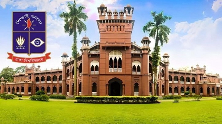 ঢাবি জরুরি বন্ধ ঘোষণা, আগামীকাল বিকেল ৫ টার মধ্যে হল ছাড়ার নির্দেশ