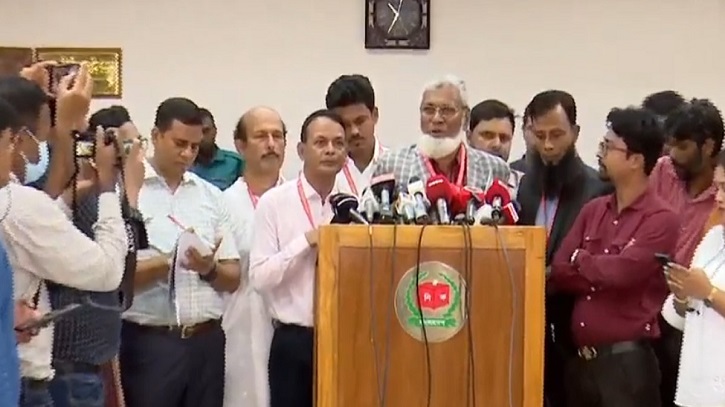 তিনটি বিতর্কিত নির্বাচনে অনিয়মের প্রতিকার চেয়ে ইসিতে বিএনপি তিনটি বিতর্কিত নির্বাচনে অনিয়মের প্রতিকার চেয়ে ইসিতে বিএনপি