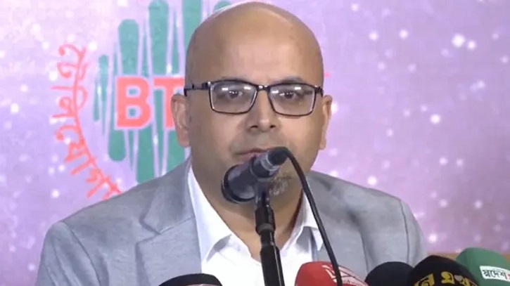 দেশ ছেড়েছেন প্রধান উপদেষ্টার বিশেষ সহকারী