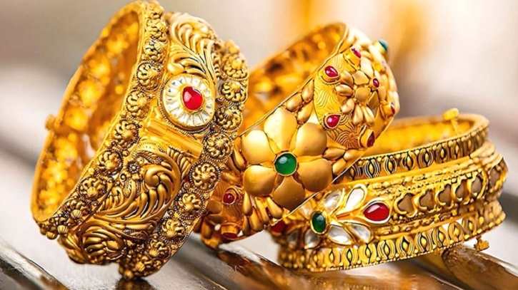 দেশের বাজারে কমলো স্বর্ণের দাম