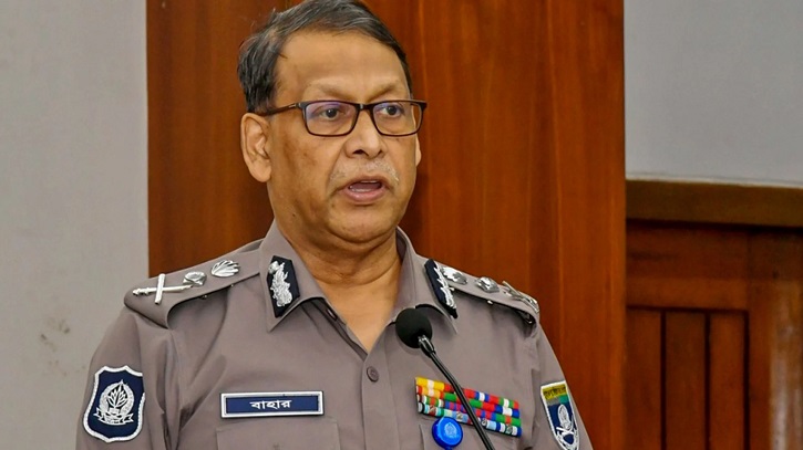 স্বরাষ্ট্র মন্ত্রণালয়ে পদত্যাগপত্র পাঠিয়েছেন আইজিপি