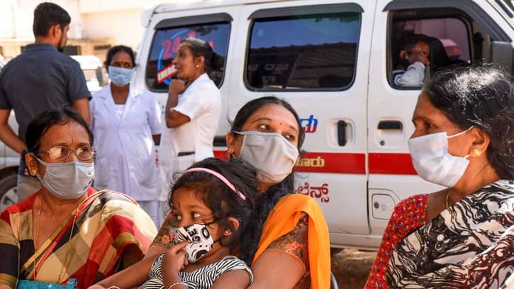 ভারতে চোখ রাঙাচ্ছে করোনা, সাড়ে ৭ মাসের মধ্যে সর্বোচ্চ সংক্রমণ ভারতে চোখ রাঙাচ্ছে করোনা, সাড়ে ৭ মাসের মধ্যে সর্বোচ্চ সংক্রমণ