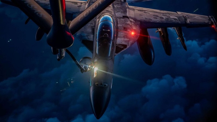 ইরাকের মাটিতে আছড়ে পড়লো মার্কিন রিফুয়েলিং বিমান