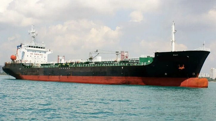 ইরানের তিনটি তেলবাহী ট্যাংকার জব্দ করলো ভারত