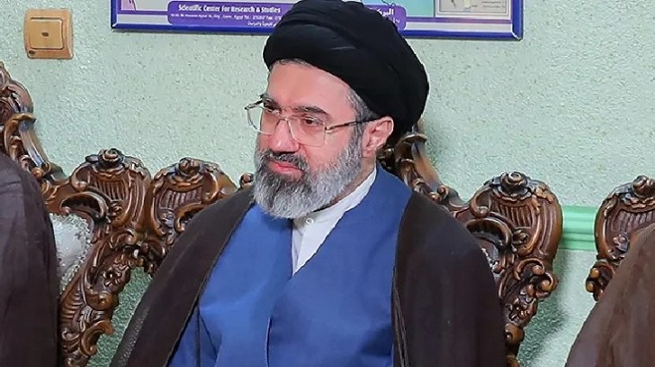 ইরানের নতুন সুপ্রিম লিডারের বেঁচে থাকা নিয়ে সংশয়