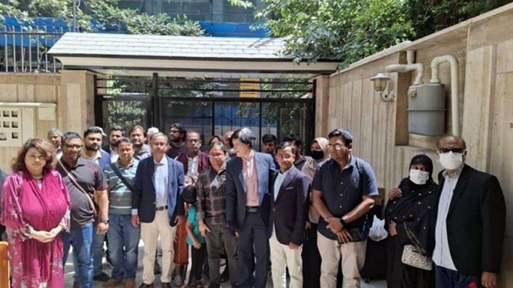 ইরানে আটকা পড়া ২৮ বাংলাদেশি দেশে ফিরলেন 