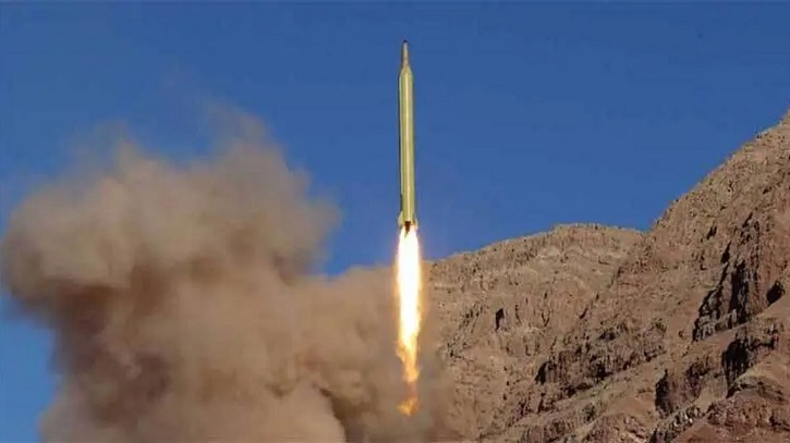 ইসরায়েলে বিধ্বংসী ‘সিজ্জিল’ ক্ষেপণাস্ত্রের ব্যবহার করলো ইরান ইসরায়েলে বিধ্বংসী ‘সিজ্জিল’ ক্ষেপণাস্ত্রের ব্যবহার করলো ইরান